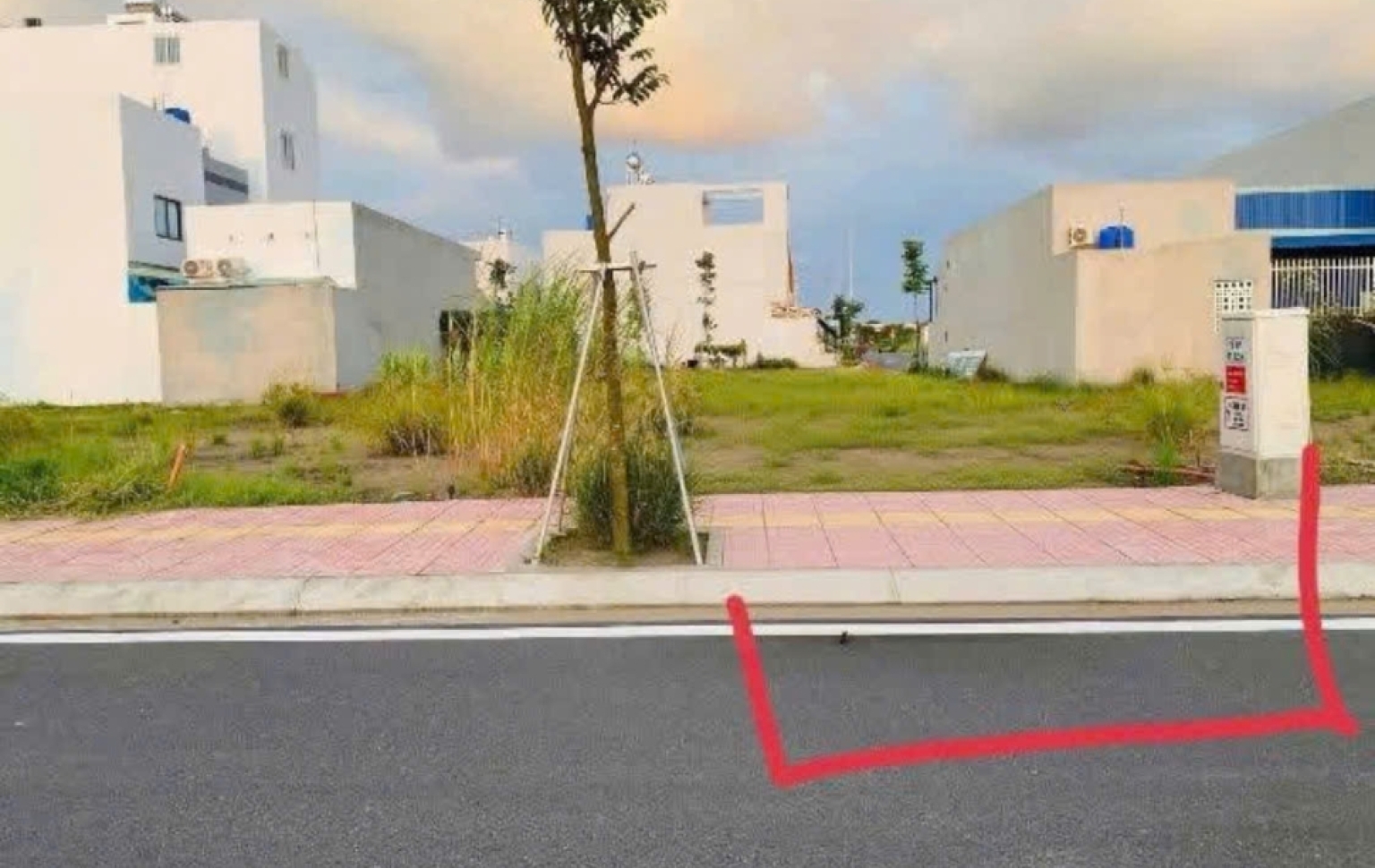 Đất nền 5x20 ở khu tái định cư ấp 3 Tân Bửu <2,3 tỷ