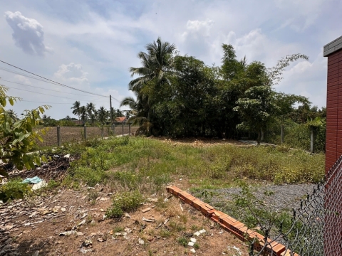 ? Ấp 4, An Thạnh – sát KDC Nam Long & Waterpoint