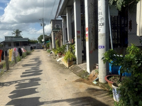 Ấp long hiệp xã mỹ yên Tây ninh (bến lức cũ)