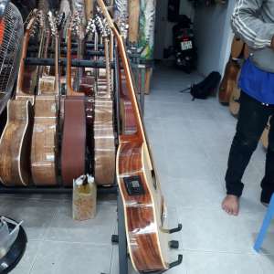 MSP: BTT2 guitar Khoa Việt Nam. Gắn Sẵn EQ M.P12