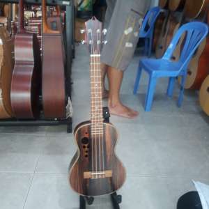 MSP: BTT26 Ukulele cẩm